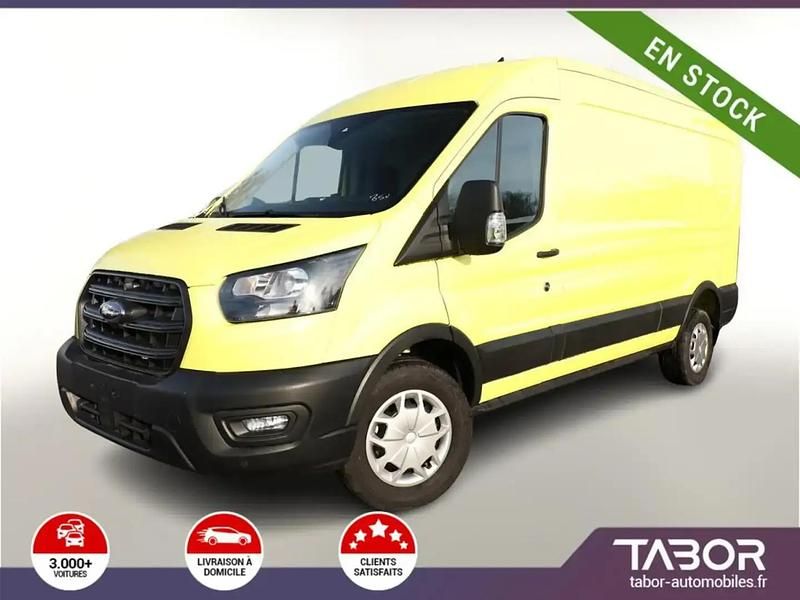 Jaune Nouvelle 2025 Ford Transit Trend Berline | 29 030 € (Super prix) - Image 1/4