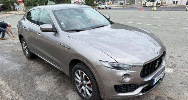 Utilisé 2017 Maserati Levante SUV | 21 990 € (Prix juste) - Image 1/4