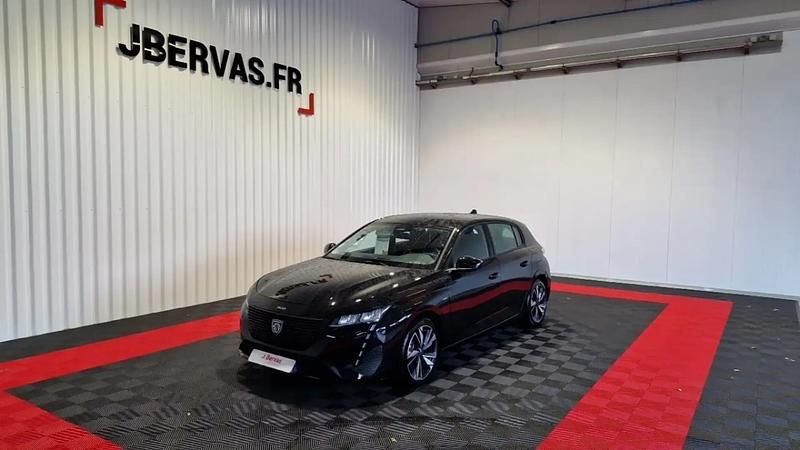 Utilisé 2023 Peugeot 308 Active Berline | 18 990 € (Super prix) - Image 1/4