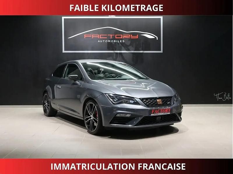 Gris Occasion 2017 Cupra Leon Berline | 26 900 € (Prix assez cher) - Image 1/4