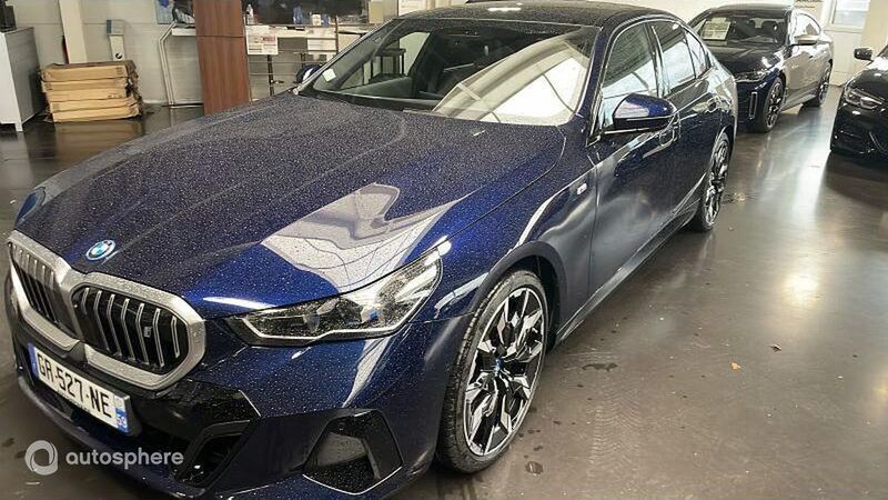 Noir Utilisé 2023 BMW i5 M Sport Berline | 57 890 € (Prix assez cher) - Image 1/4