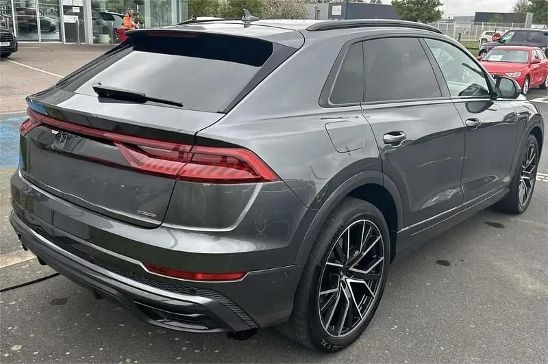 Utilisé 2023 Audi Q8 Sport SUV | 60 000 € - Image 1/4