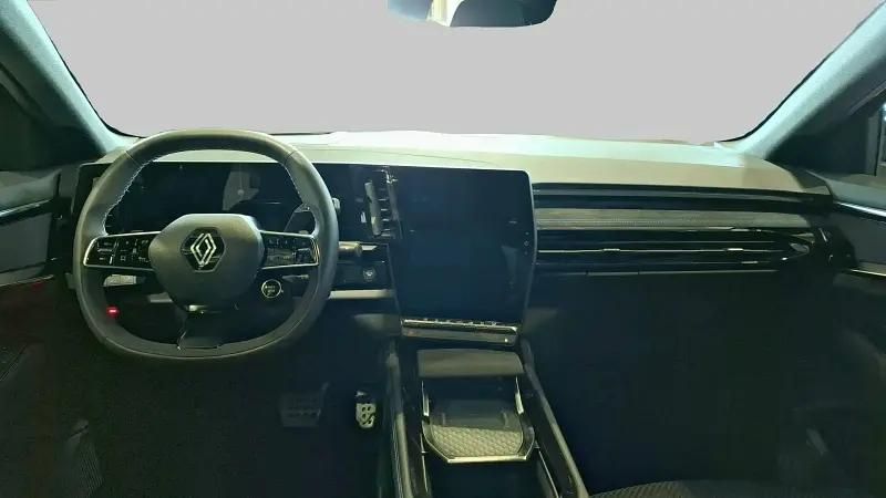 Image 3/4