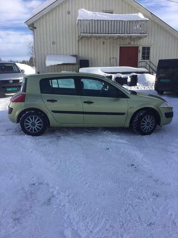 Occasion Renault Mégane II Authentique 98 ch (72 kW) 2003 Berline