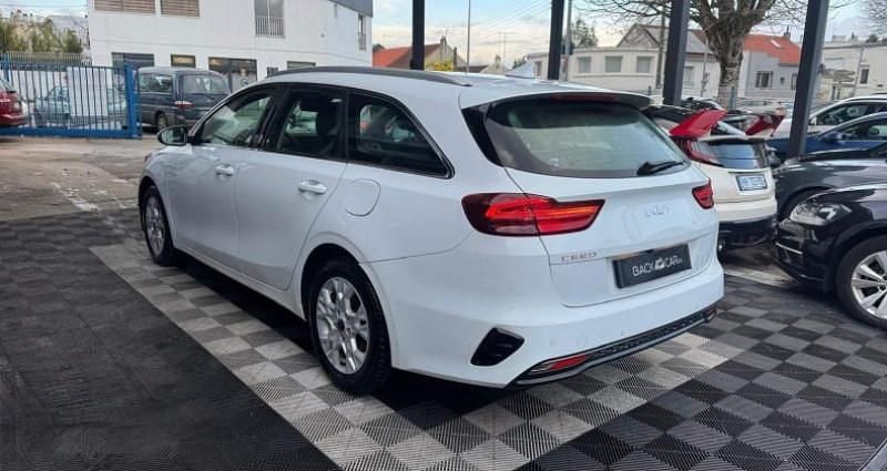 Occasion Kia Ceed Sportswagon Active 136 ch (100 kW) 2023 Blanc Break