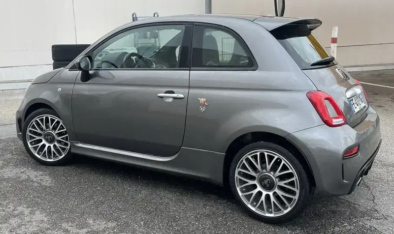 Utilisé 2019 Abarth 595 Citadine | 13 260 € - Image 1/4