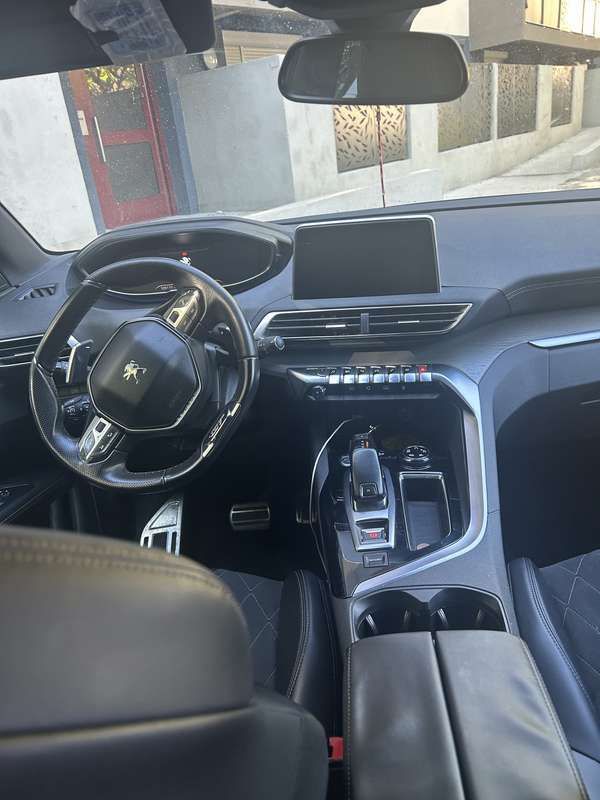 Image 4/4