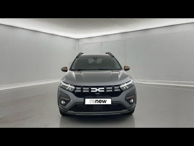 Image 3/4