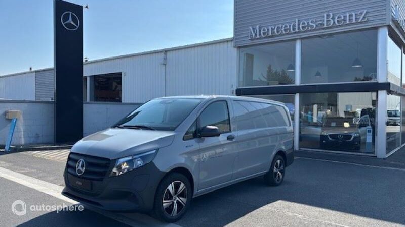 Gris Utilisé 2025 Mercedes e-Vito Monospace | 52 200 € - Image 1/4