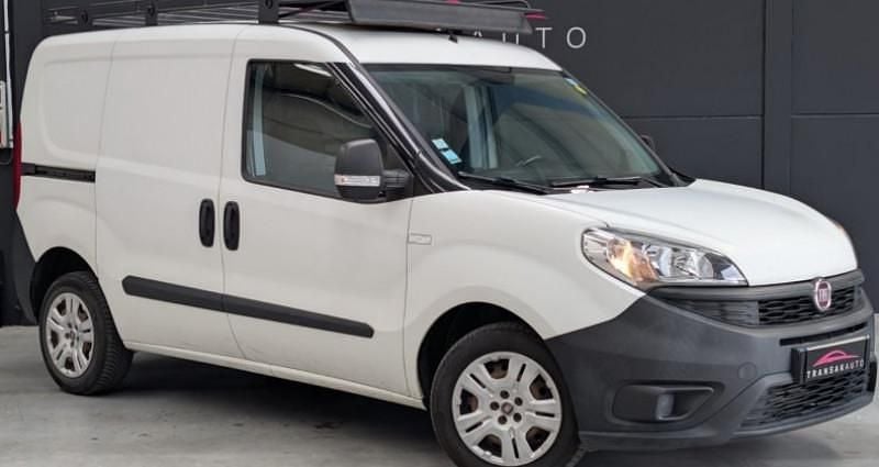 Utilisé 2017 Fiat Doblò Monospace | 8 990 € - Image 1/4
