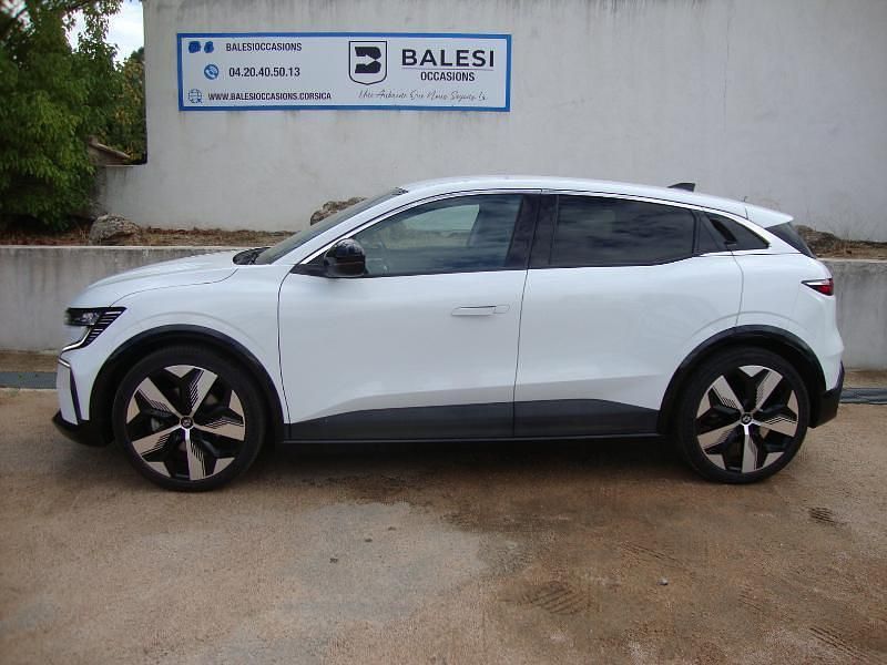 Occasion Renault Megane E-Tech Techno 161 kW (220 ch) 2023 Blanc Berline