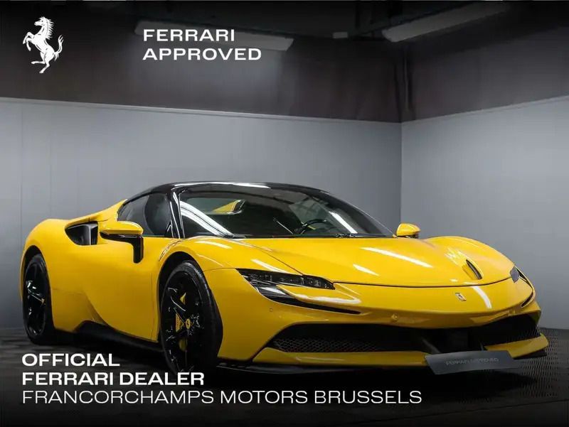 Jaune Nouvelle 2024 Ferrari SF90 Cabriolet | 579 900 € - Image 1/4