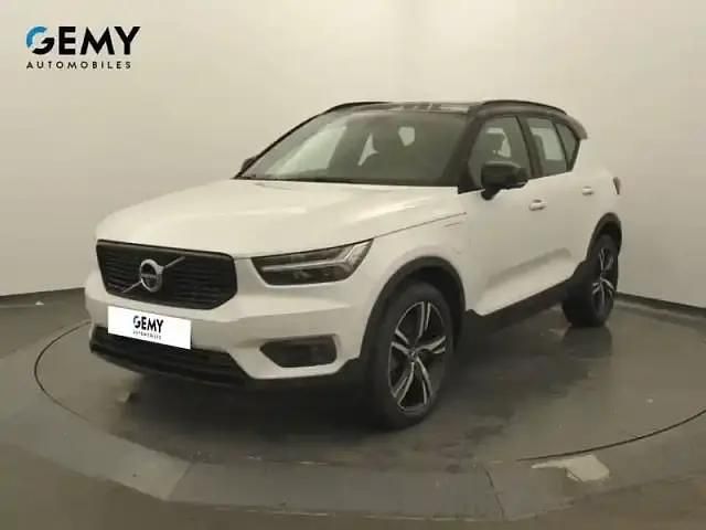 Blanc Occasion 2021 Volvo XC40 SUV | 29 950 € - Image 1/4