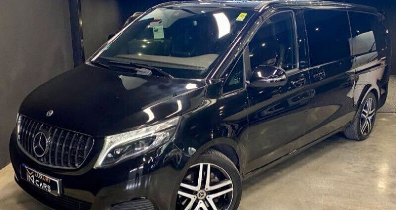 Utilisé 2019 Mercedes V250 AMG Monospace | 74 990 € - Image 1/4