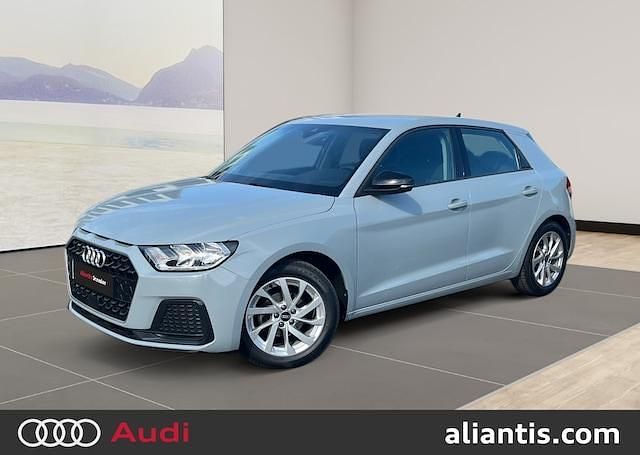 Gris flèche nacré Utilisé 2021 Audi A1 Sportback Design Citadine | 20 490 € (Prix juste) - Image 1/4
