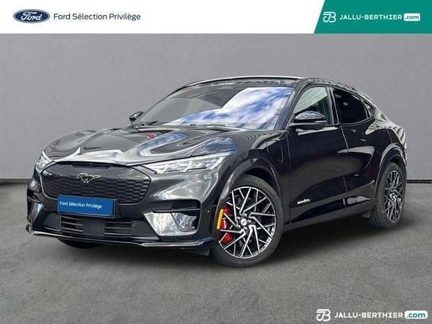 Noir Utilisé 2022 Ford Mustang Mach-E GT Extended Range SUV | 46 990 € - Image 1/4