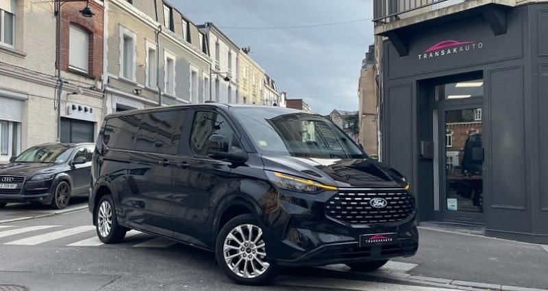 Occasion 2025 Ford Tourneo Titanium Van | 49 990 € (Prix assez cher) - Image 1/4