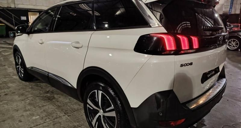 Occasion Peugeot 5008 Allure 130 ch (95 kW) 2020 Monospace