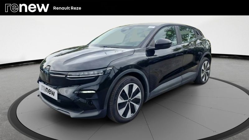 Noir Utilisé 2022 Renault Mégane Evolution Berline | 22 990 € (Prix juste) - Image 1/4