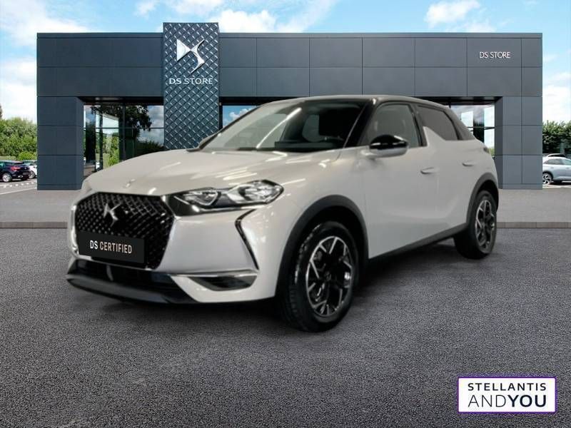 Gris Utilisé 2020 DS Automobiles DS3 Crossback Connected Chic SUV | 17 990 € (Prix juste) - Image 1/3