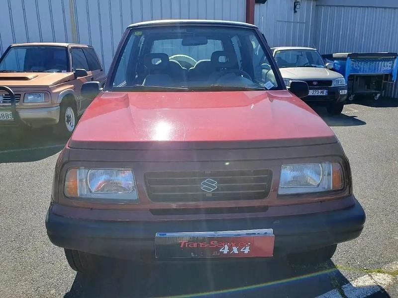 Rouge Occasion 1999 Suzuki Vitara Break | 8 800 € - Image 1/4