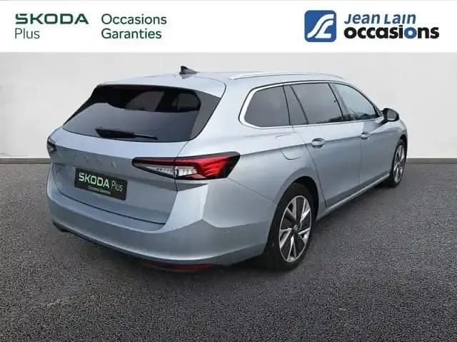 Occasion Skoda Superb 150 ch (110 kW) 2024 Gris mineral Break