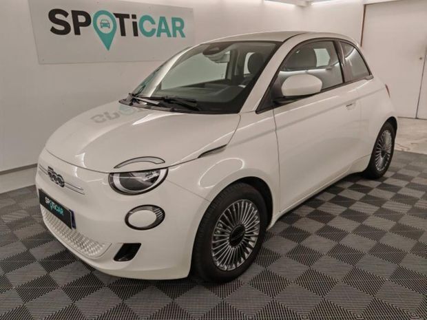 Blanc Utilisé 2023 Fiat 500e Citadine | 15 890 € (Prix juste) - Image 1/4