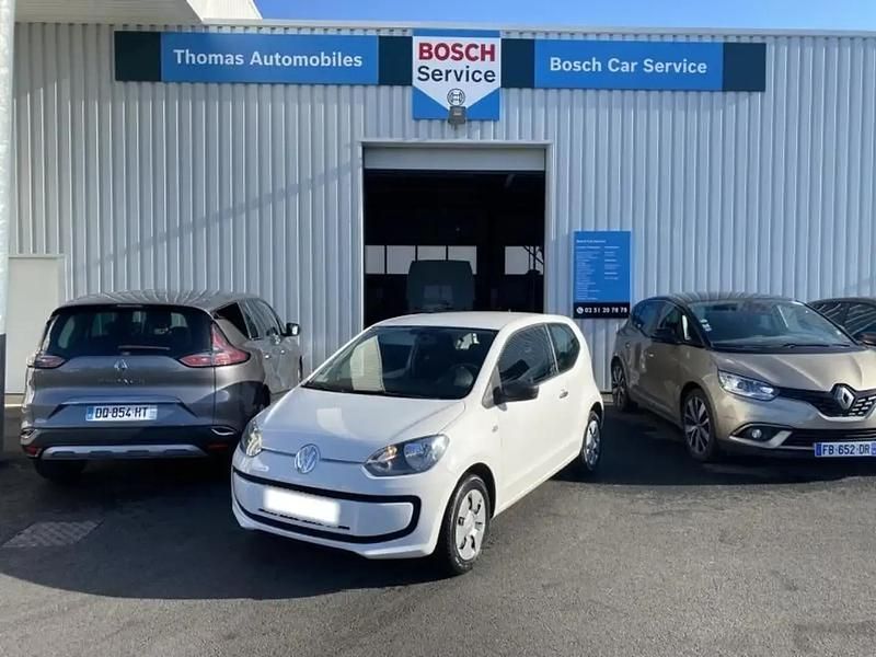 Blanc Utilisé 2015 VW up! move up! Citadine | 8 995 € (Prix cher) - Image 1/4