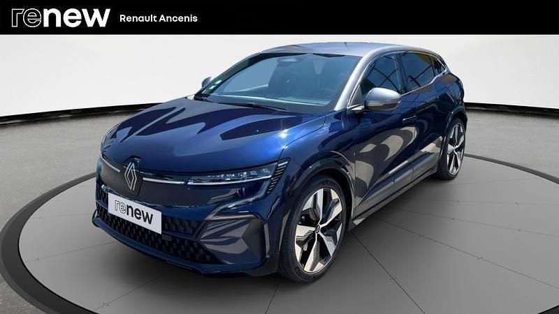 Bleu Occasion 2022 Renault Megane E-Tech Techno Berline | 25 990 € (Prix assez cher) - Image 1/4