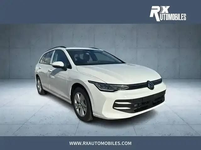 Blanc Utilisé 2024 VW Golf VIII Life Break | 26 264 € (Prix juste) - Image 1/4