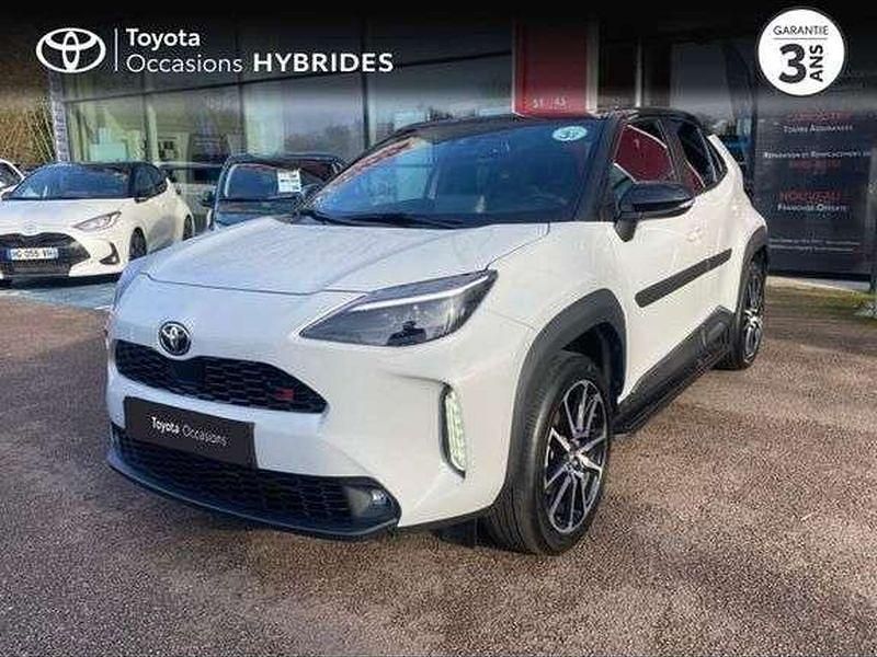 Occasion 2024 Toyota Yaris Hybrid Sport | 25 490 € (Prix assez cher) - Image 1/1