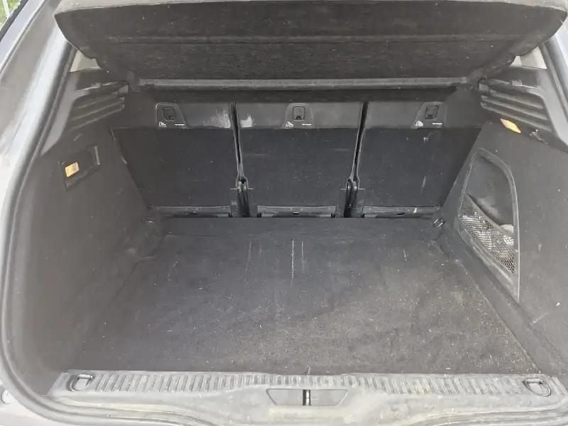 Image 2/4