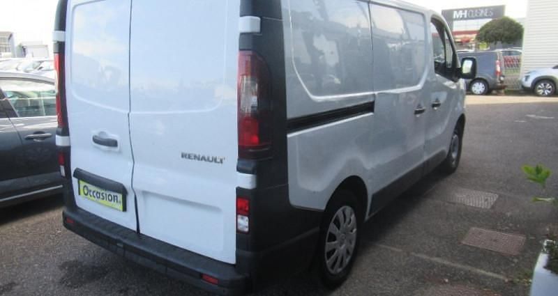 Occasion Renault Trafic 120 ch (88 kW) 2016 Monospace