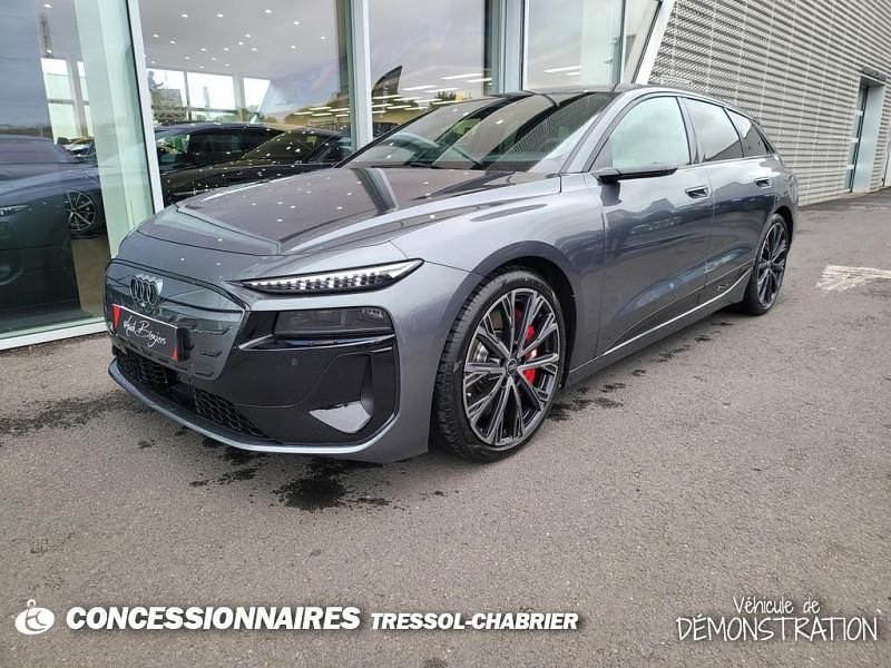 Utilisé 2025 Audi e-tron S-Line SUV | 108 900 € - Image 1/4