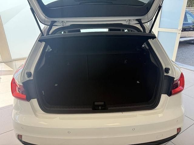 Occasion Audi A1 Sportback Business 95 ch (69 kW) 2023 Blanc cortina Citadine
