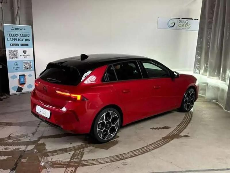 Occasion Opel Astra Ultimate 131 ch (96 kW) 2022 Rouge Berline