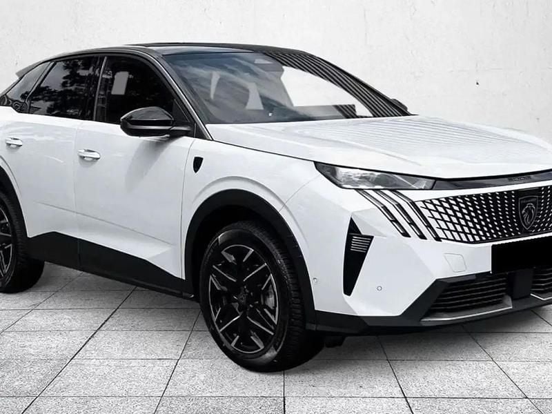 Blanc Nouvelle 2025 Peugeot 3008 GT Monospace | 34 990 € (Prix juste) - Image 1/4