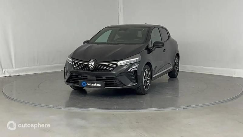 Occasion 2025 Renault Clio V Techno Berline | 19 499 € (Prix cher) - Image 1/4