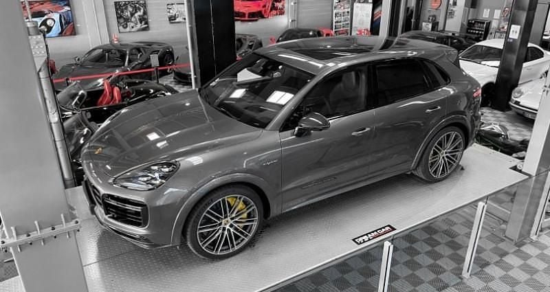 Utilisé 2020 Porsche Cayenne Turbo S SUV | 99 900 € (Super prix) - Image 1/4