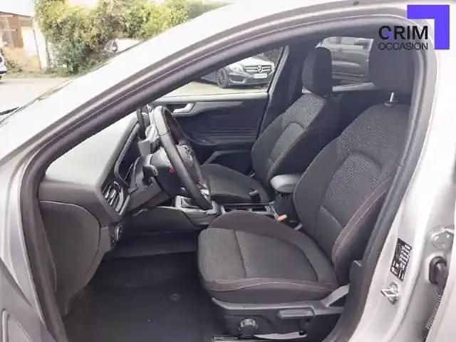 Occasion Ford Focus S 2022 Gris lunaire Berline