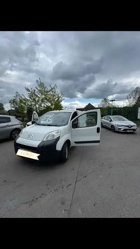 Image 2/4