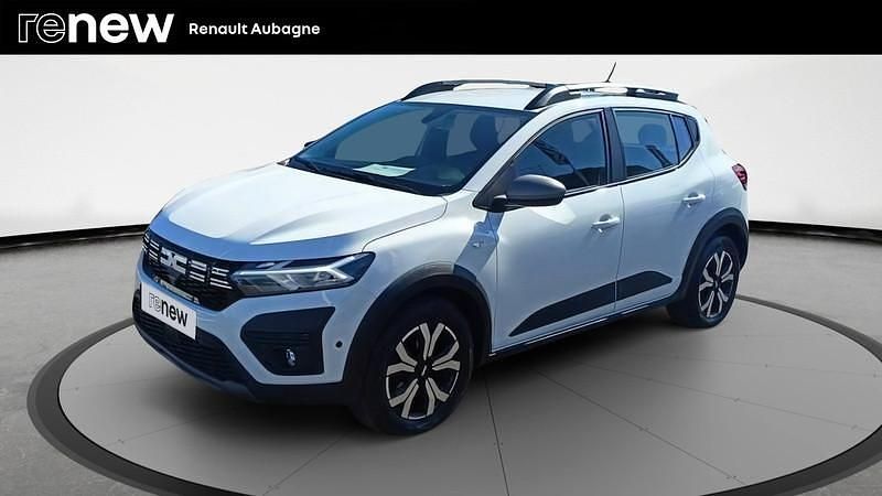Blanc Utilisé 2023 Dacia Sandero Citadine | 14 990 € (Prix juste) - Image 1/4