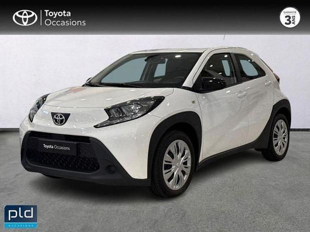 Blanc Utilisé 2022 Toyota Aygo Citadine | 12 990 € (Bon prix) - Image 1/4