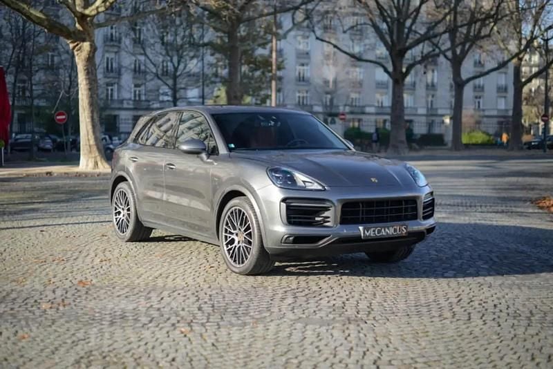 Gris Utilisé 2019 Porsche Cayenne SUV | 69 900 € (Bon prix) - Image 1/4