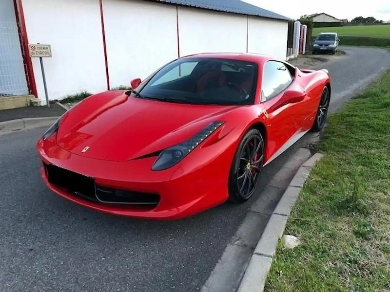 Rouge Utilisé 2010 Ferrari 458 Coupé | 214 900 € (Prix juste) - Image 1/4