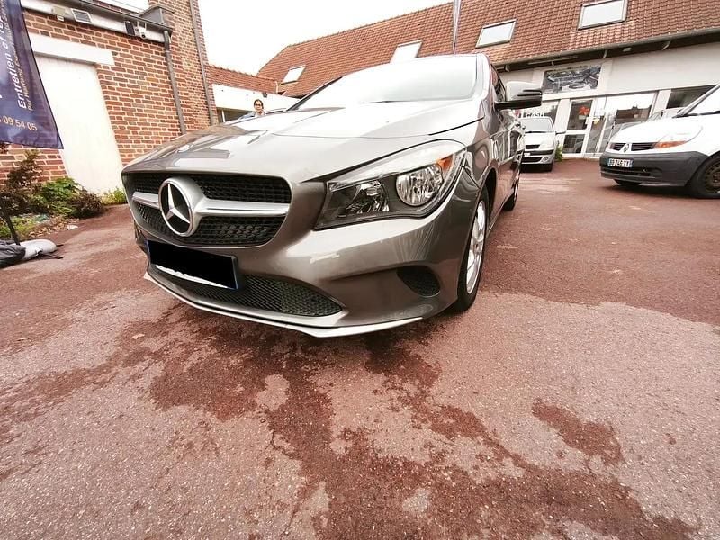 Gris Utilisé 2016 Mercedes CLA180 Business Berline | 18 500 € (Bon prix) - Image 1/4