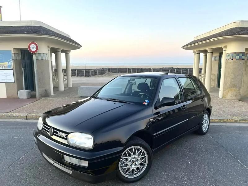 Noir Occasion 1995 VW Golf Berline | 19 950 € - Image 1/4
