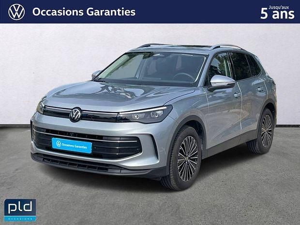 Gris Utilisé 2024 VW Tiguan Edition SUV | 38 990 € (Prix juste) - Image 1/4