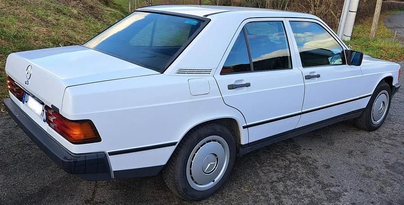 Occasion Mercedes 190 75 ch (55 kW) 1988 Blanc Berline