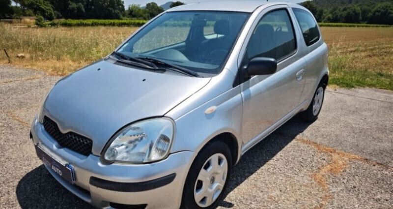 Utilisé 2004 Toyota Yaris Citadine | 2 490 € - Image 1/4